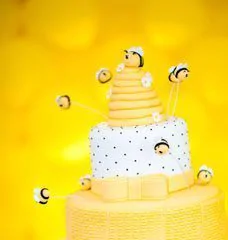 Торт с пчёлкой