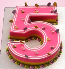 Торты в форме цифры