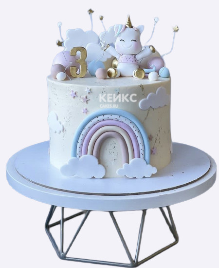 Торт на день рождения малышу с радугой и единорогом Торт на день рождения малышу с радугой и единорогом Фото