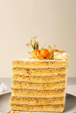 Торт на заказ Ореховая начинка