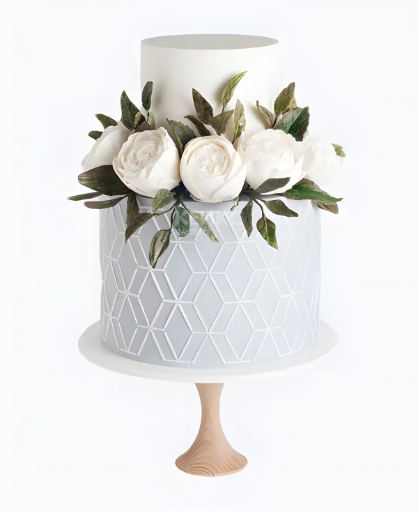 Двухъярусный свадебный торт с мастикой и узором Фото