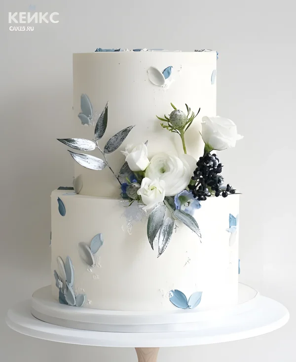 Эстетичный торт с пионами и сухоцветами Фото