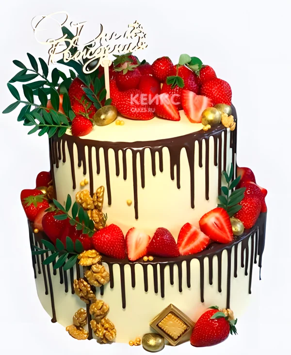 Красивый двухъярусный торт с ягодами на день рождения Фото