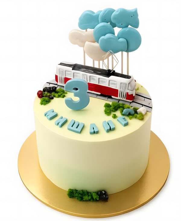 Минималистичный торт на 3 года с фигуркой трамвая Фото