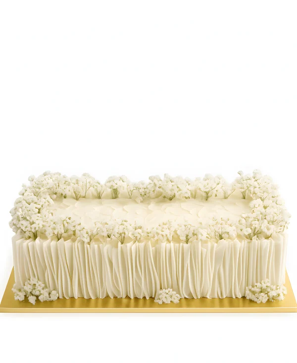Свадебный прямоугольный торт с вафельной бумагой и гипсофилами Фото