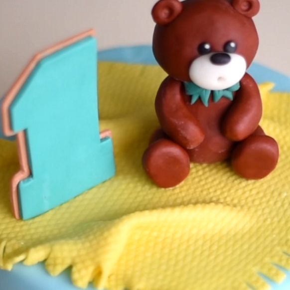 Видео детский торт для мальчика на годик