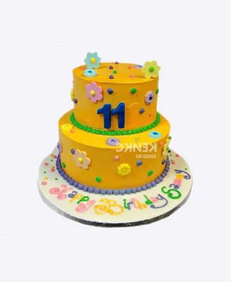 Нежный торт девочке на 11 лет с цветочками Нежный торт девочке на 11 лет с цветочками Фото