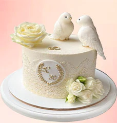 Свадебные торты с голубями