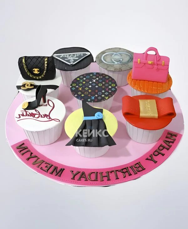 Модные брендовые капкейки для сестры Фото