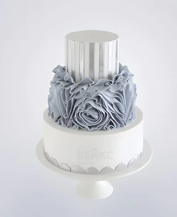 Бирюзовый свадебный торт с кружевами Фото