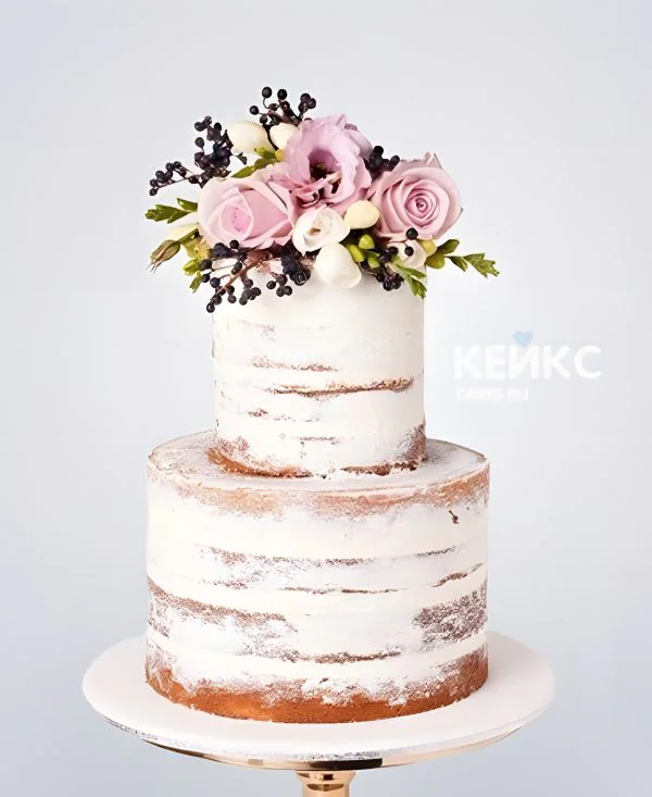 Свадебный торт с розами и открытыми коржами Свадебный торт с розами и открытыми коржами Фото
