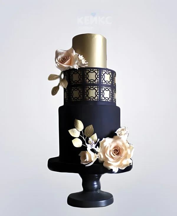 Золотисто-синий торт с цветами на корпоратив Фото