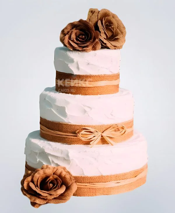Торт осенний без мастики свадебный с розами и бантом Торт осенний без мастики свадебный с розами и бантом Фото