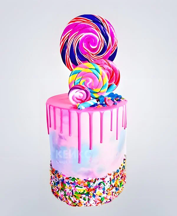 Торт с разноцветными сладостями Торт с разноцветными сладостями Фото