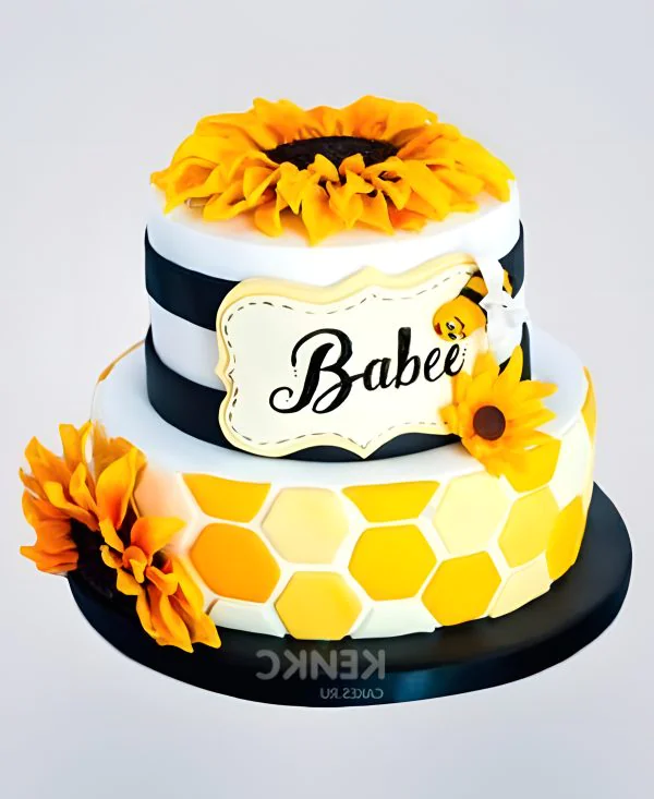 Черно-белый торт с подсолнухами Черно-белый торт с подсолнухами Фото