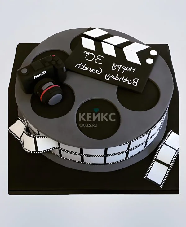 Торт фотоаппарат с кинолентой Торт фотоаппарат с кинолентой Фото