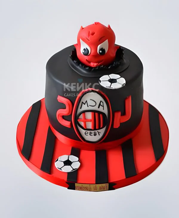 Крутой футбольный торт с логотипом Милан для парня Крутой футбольный торт с логотипом Милан для парня Фото