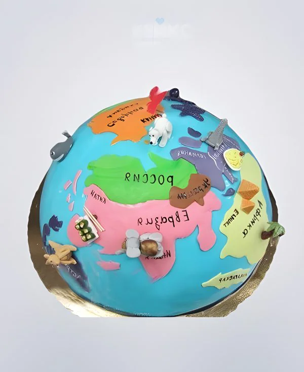 Торт в виде глобуса с разными фигурками Торт в виде глобуса с разными фигурками Фото