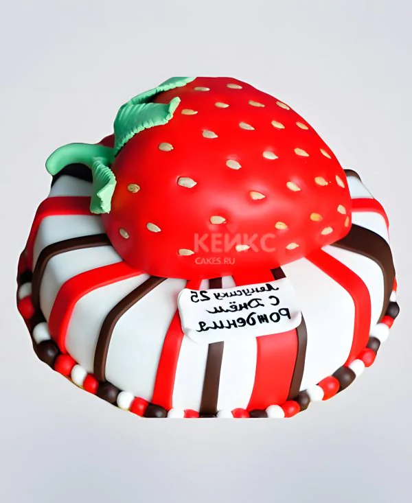 Торт с клубникой и полосами Торт с клубникой и полосами Фото
