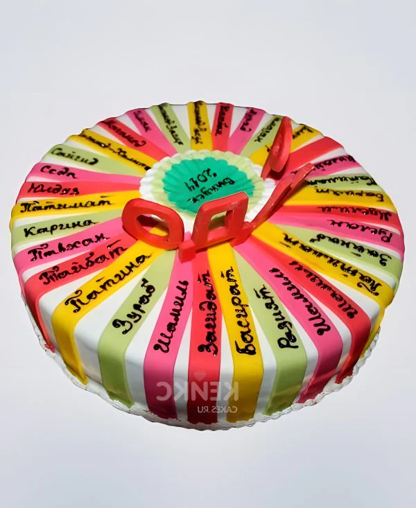 Большой торт порционный с именами выпускников Большой торт порционный с именами выпускников Фото