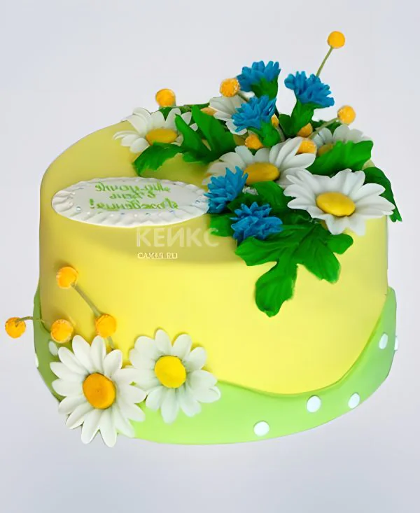Торт с васильками в желтом цвете Фото