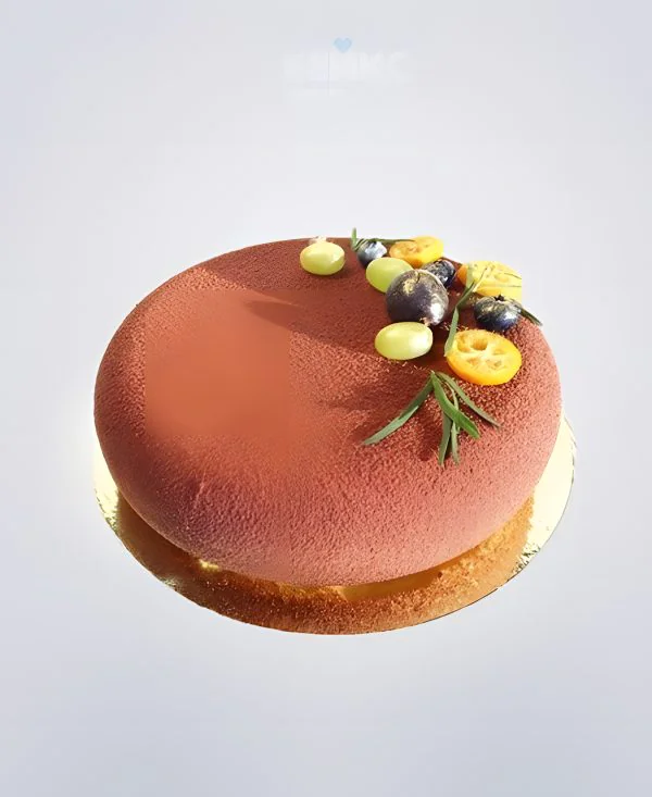 Оранжевый велюровый торт с виноградом и мандаринами Оранжевый велюровый торт с виноградом и мандаринами Фото