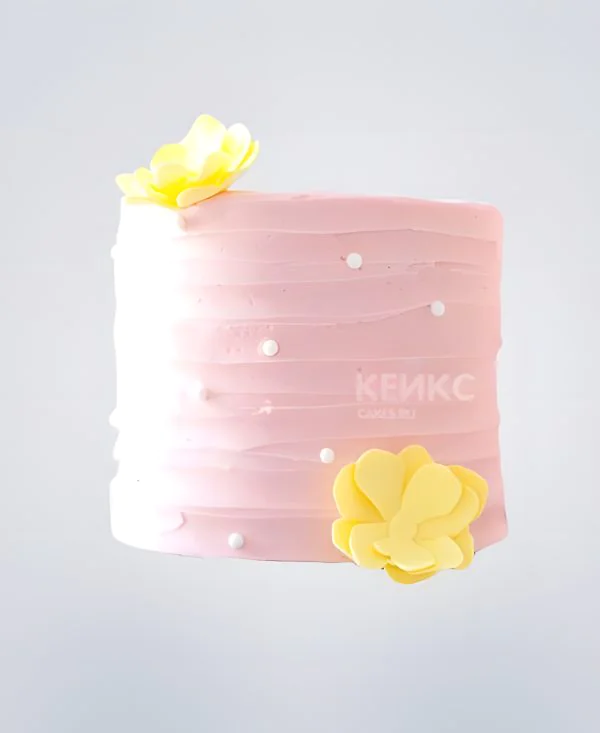Торт желто-розовый из крема Фото