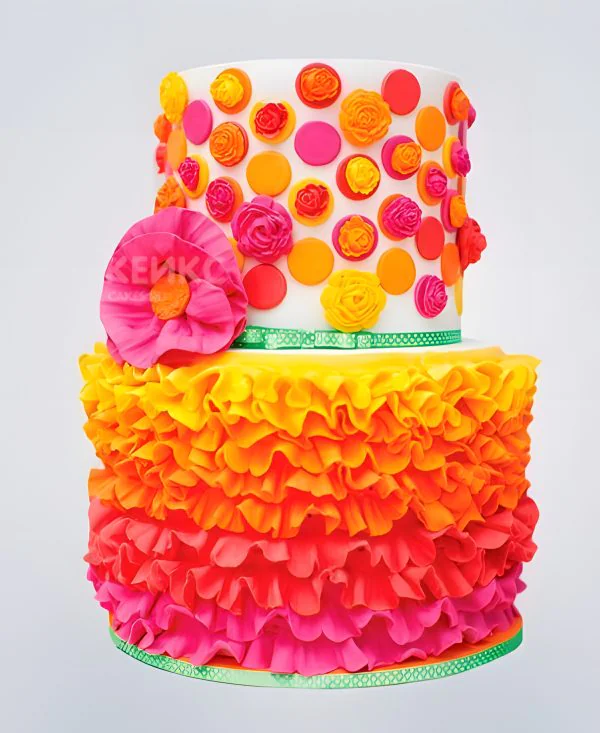 Желтый торт на день рождения девочке Фото