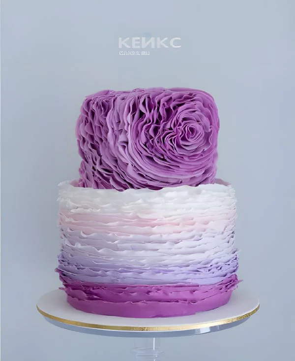 Торт в сиреневых тонах на юбилей девушке 25 лет Фото