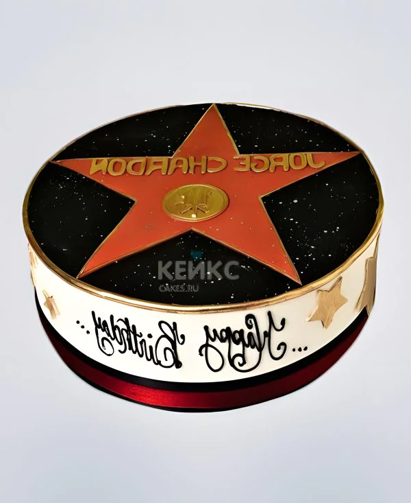 Торт со звездой из мастики Торт со звездой из мастики Фото