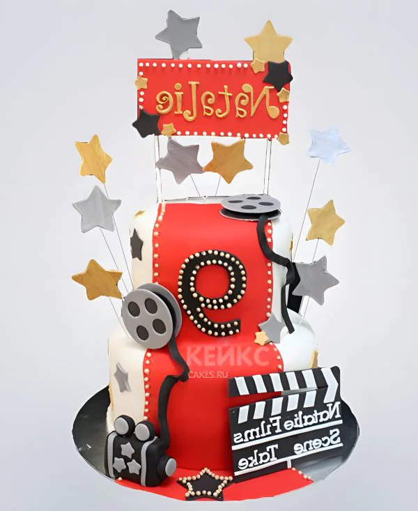 Шикарный торт со звездой Фото