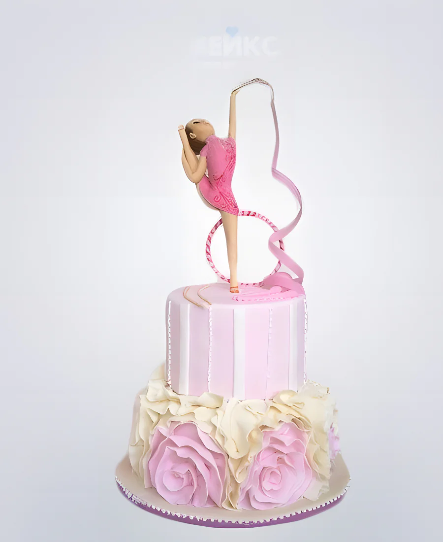 Торт с уникальными фигурками