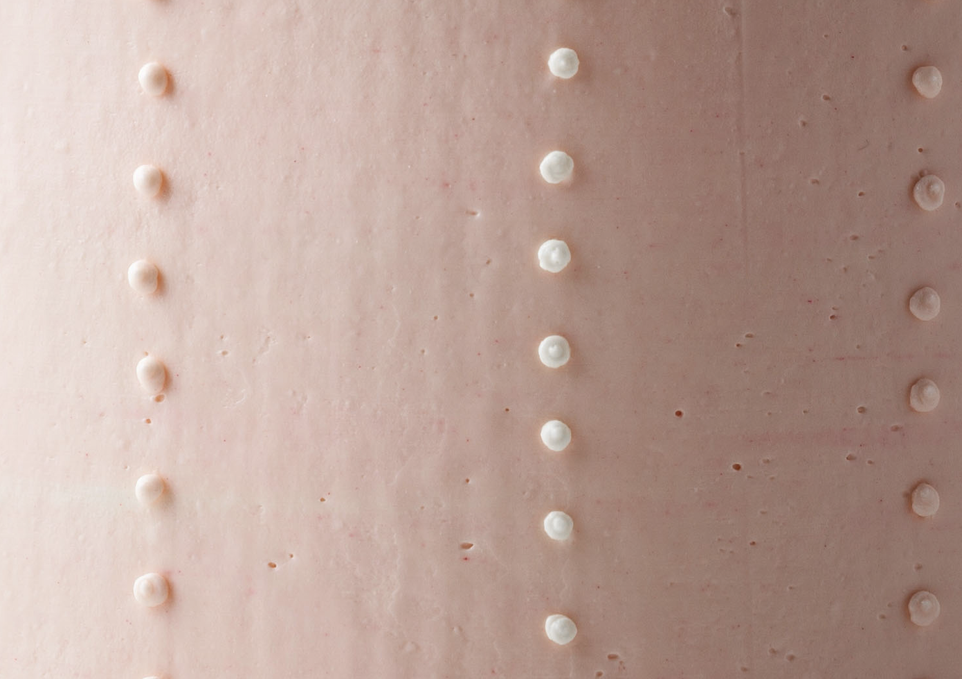 Кремовая обтяжка