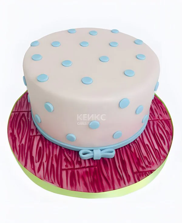 Основа торта розовая в голубой горох Фото