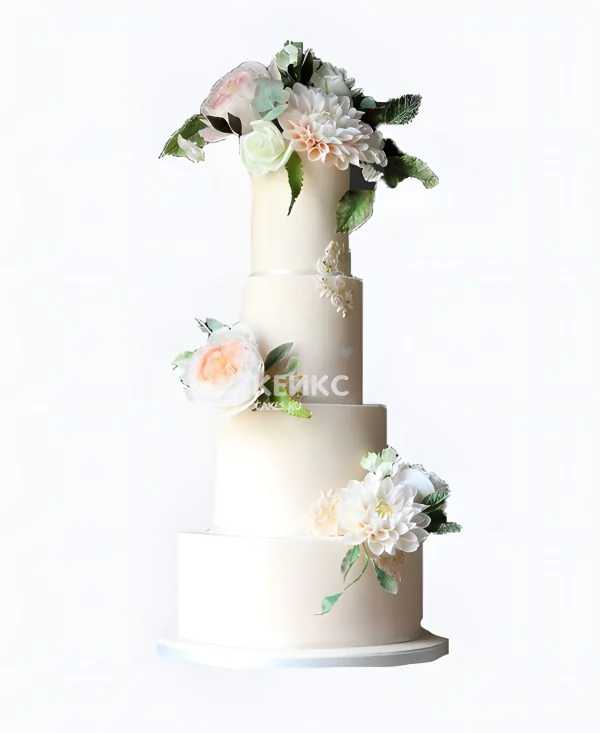 Великолепный белый торт с цветами Фото