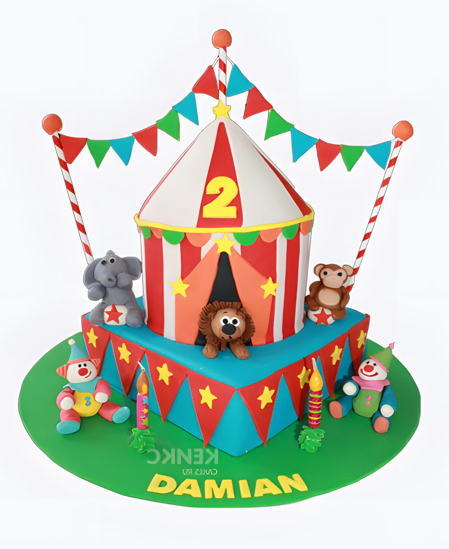 Прикольный торт цирк с животными и цифрой Фото