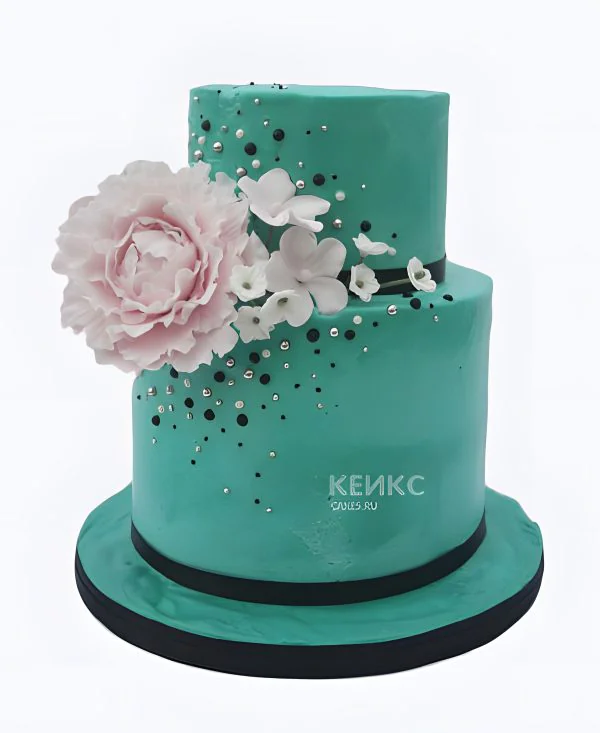 Нежный торт цвета тиффани с цветами Нежный торт цвета тиффани с цветами Фото