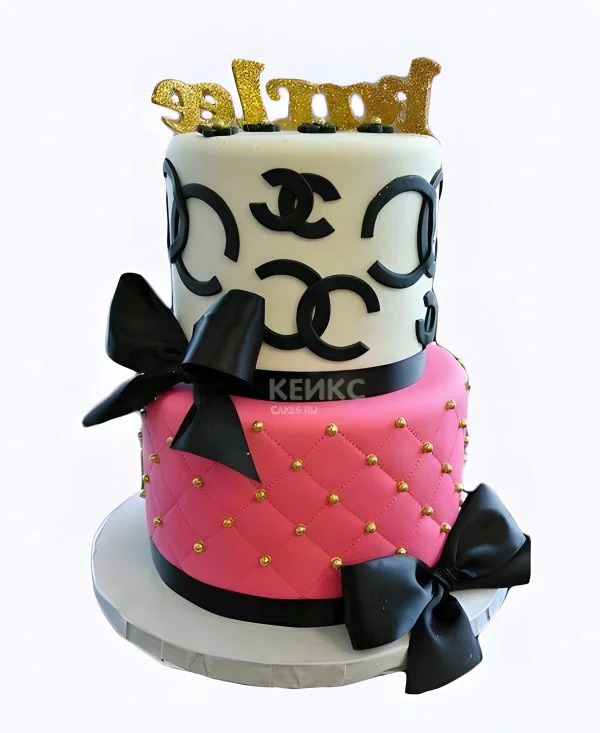 Стильный двухэтажный торт в стиле Chanel Фото