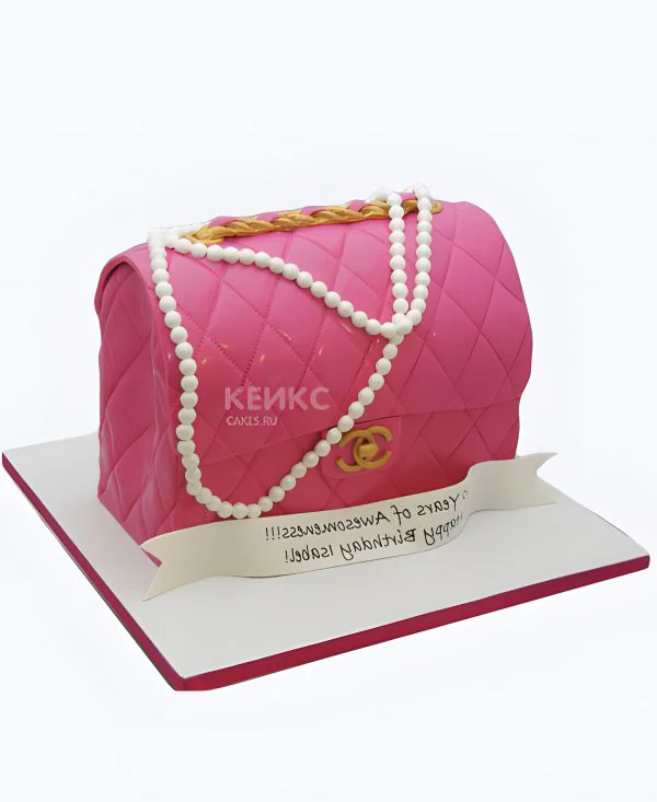 Торт в виде розовой сумочки Chanel Торт в виде розовой сумочки Chanel Фото