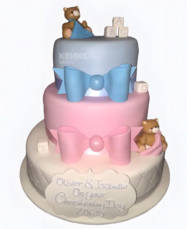 Торт на день рождения двойни мальчика и девочки Торт на день рождения двойни мальчика и девочки Фото