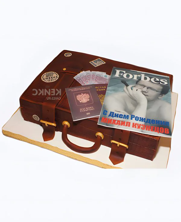 Торт чемоданом с журналом и паспортом Торт чемоданом с журналом и паспортом Фото