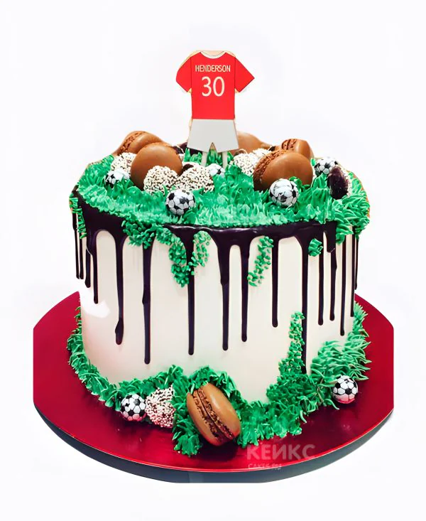 Торт футбол без мастики с подтеками и макарон Торт футбол без мастики с подтеками и макарон Фото