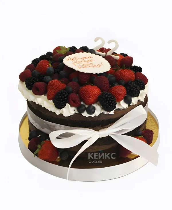 Торт на день рождения с открытыми коржами Торт на день рождения с открытыми коржами Фото