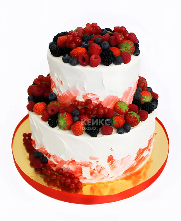 Торт ягодный с ярусами Фото