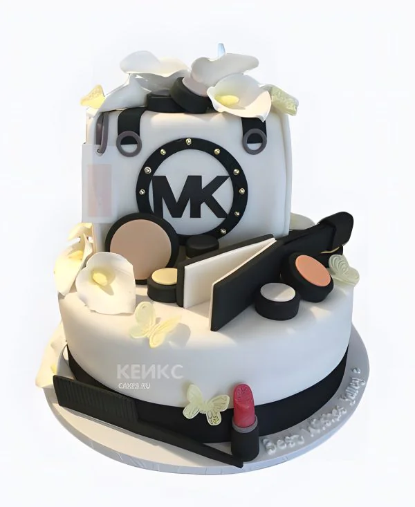 Нежный торт с черной надписью Нежный торт с черной надписью Фото