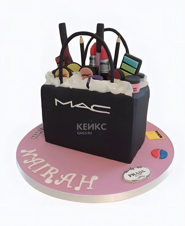 Торт в виде черного пакета MAC с косметикой Торт в виде черного пакета MAC с косметикой Фото