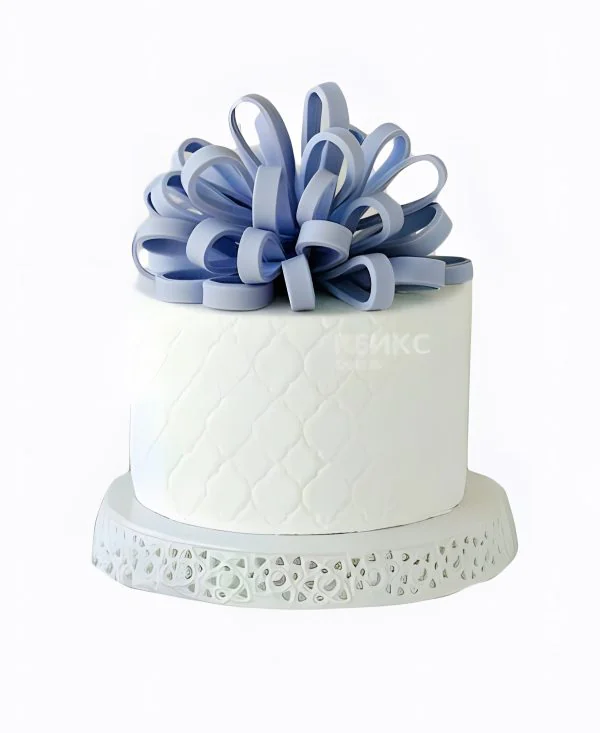 Мини-торт с бантом на день рождения Мини-торт с бантом на день рождения Фото