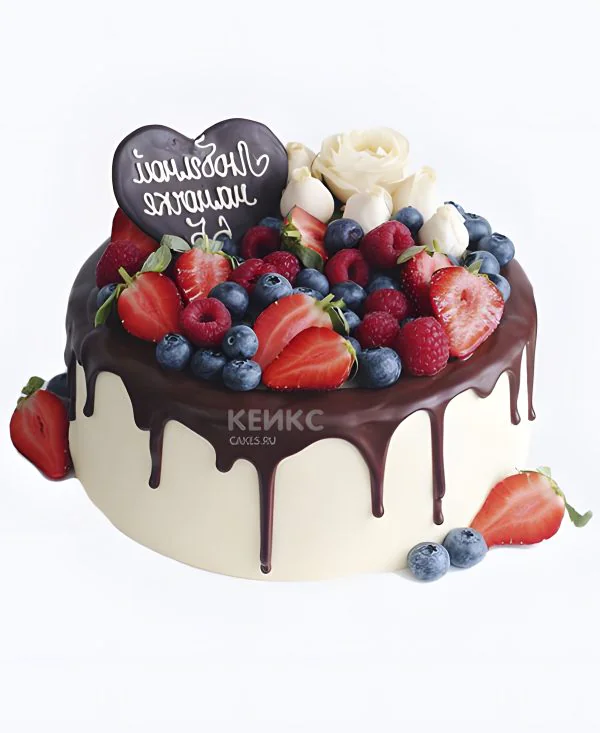 Торт с шоколадной глазурью и фруктами Фото