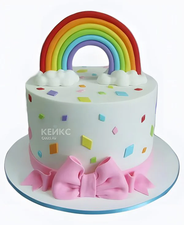 Белый торт с радугой Фото