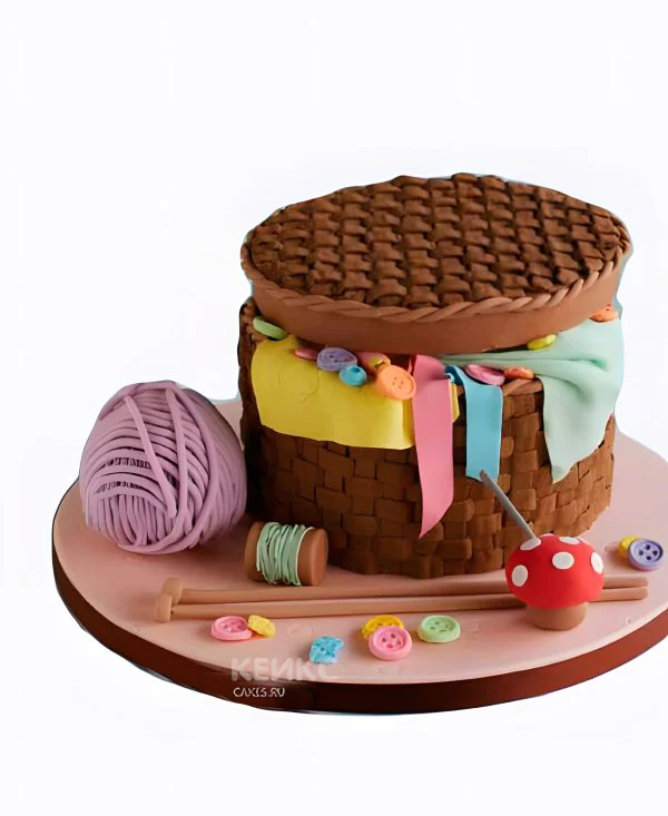 Торт в виде коробки с нитками Фото